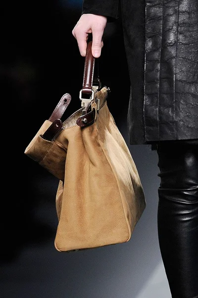 Look 74